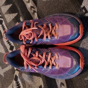 HOKA speedgoat 2